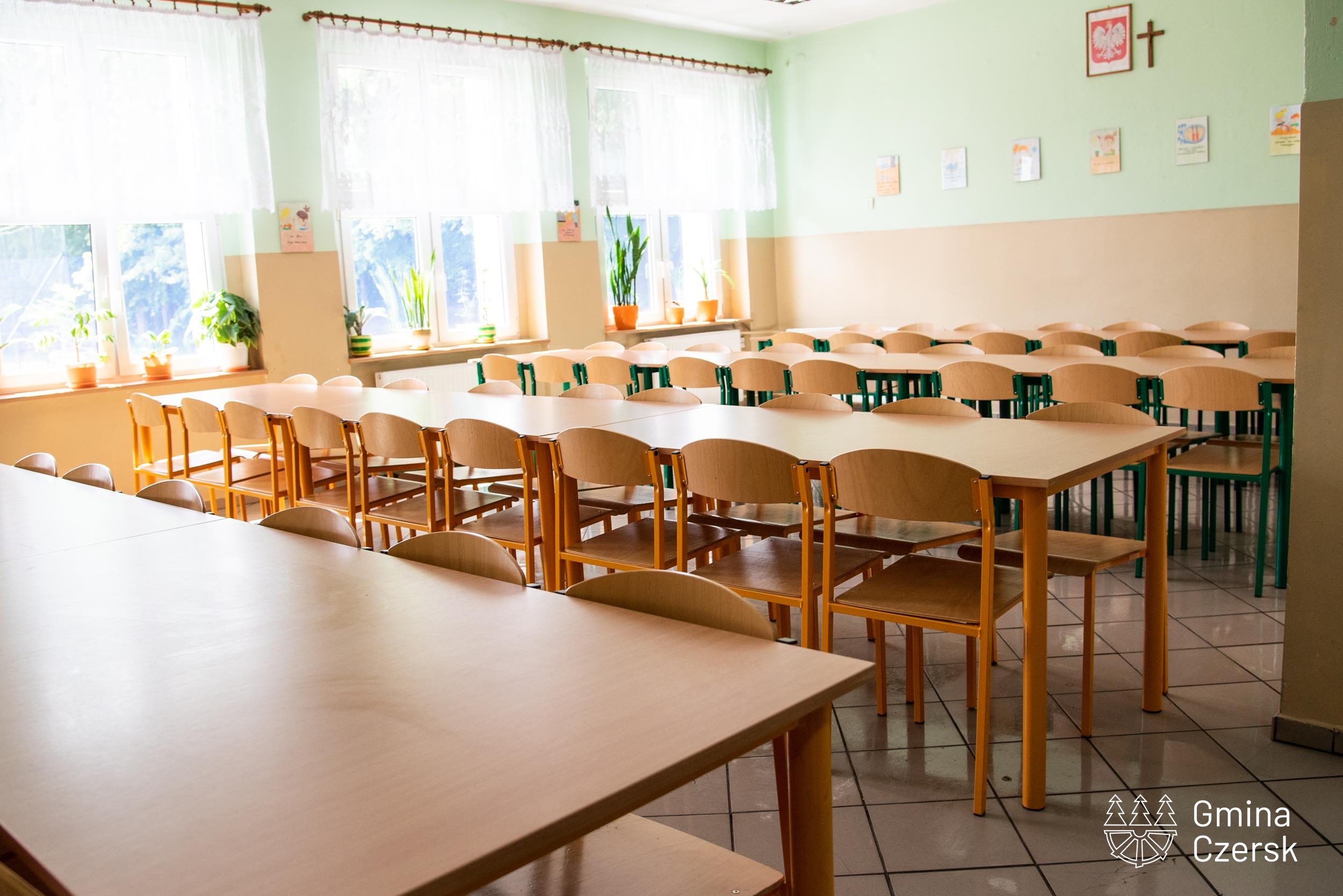 Remont stołówki w szkole w Łęgu.